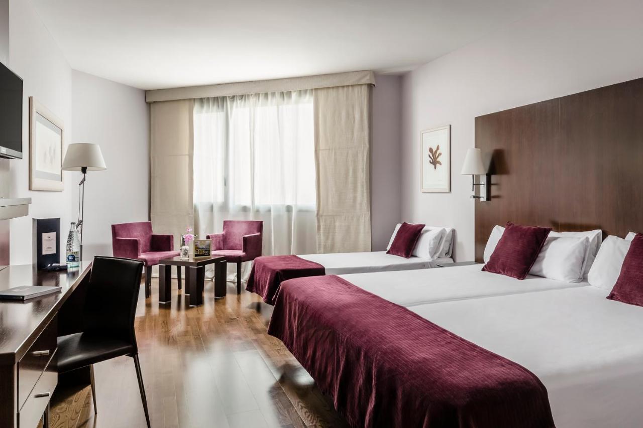 Hotel Eurostars Reina Felicia à Jaca Extérieur photo