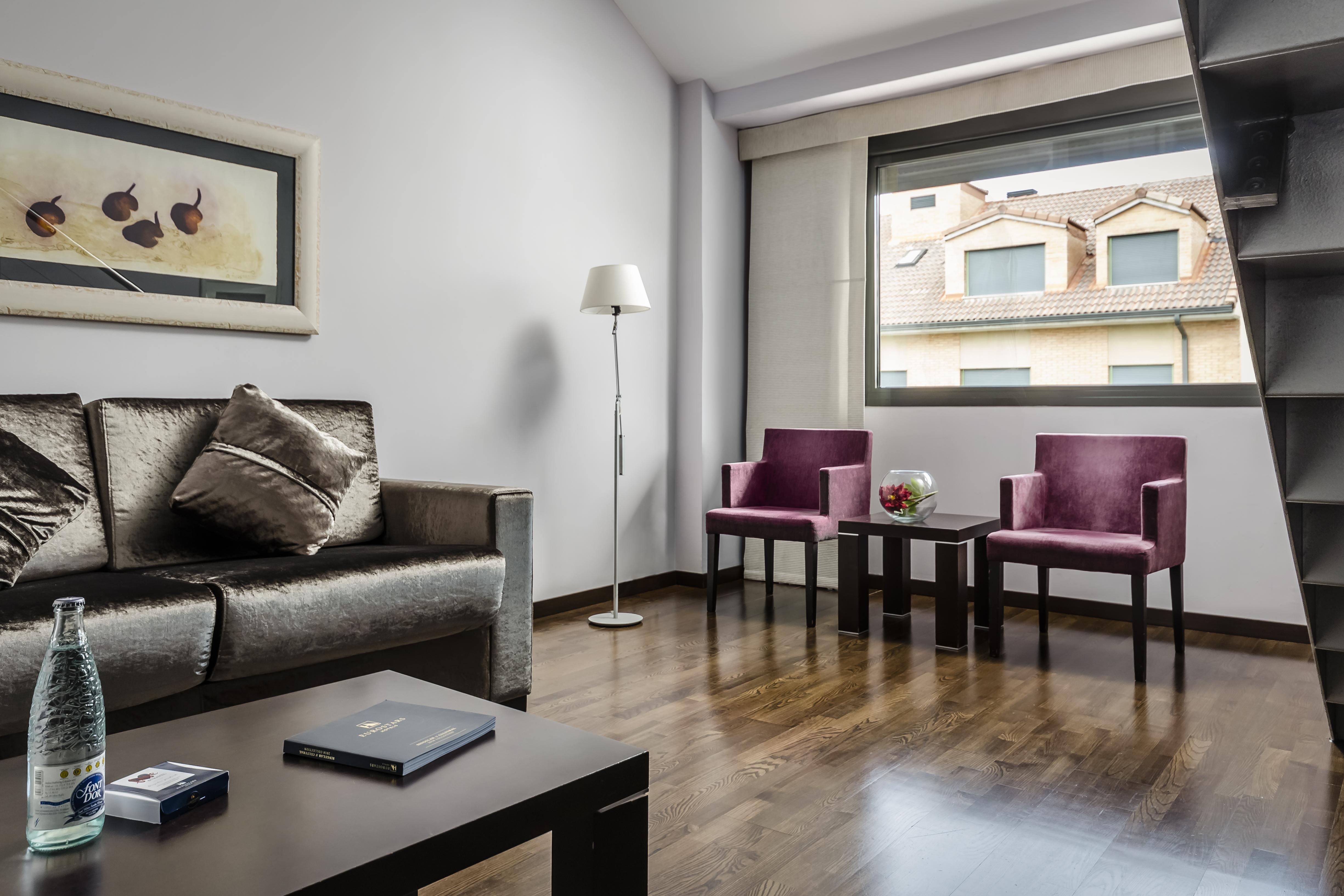 Hotel Eurostars Reina Felicia à Jaca Extérieur photo
