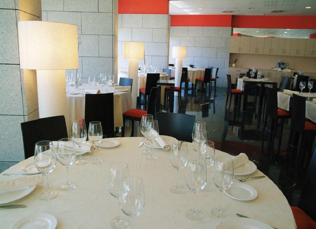 Hotel Eurostars Reina Felicia à Jaca Extérieur photo