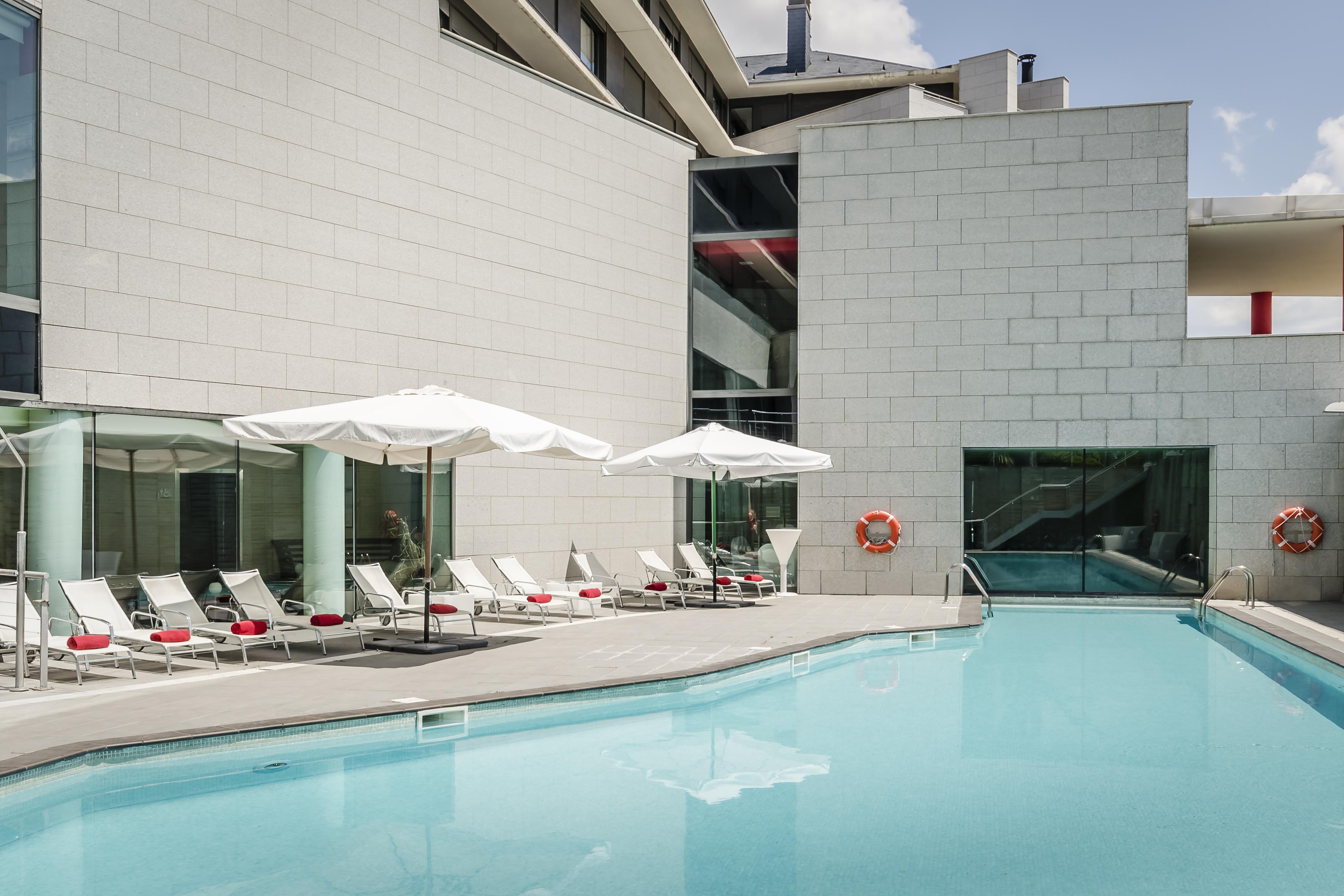 Hotel Eurostars Reina Felicia à Jaca Extérieur photo