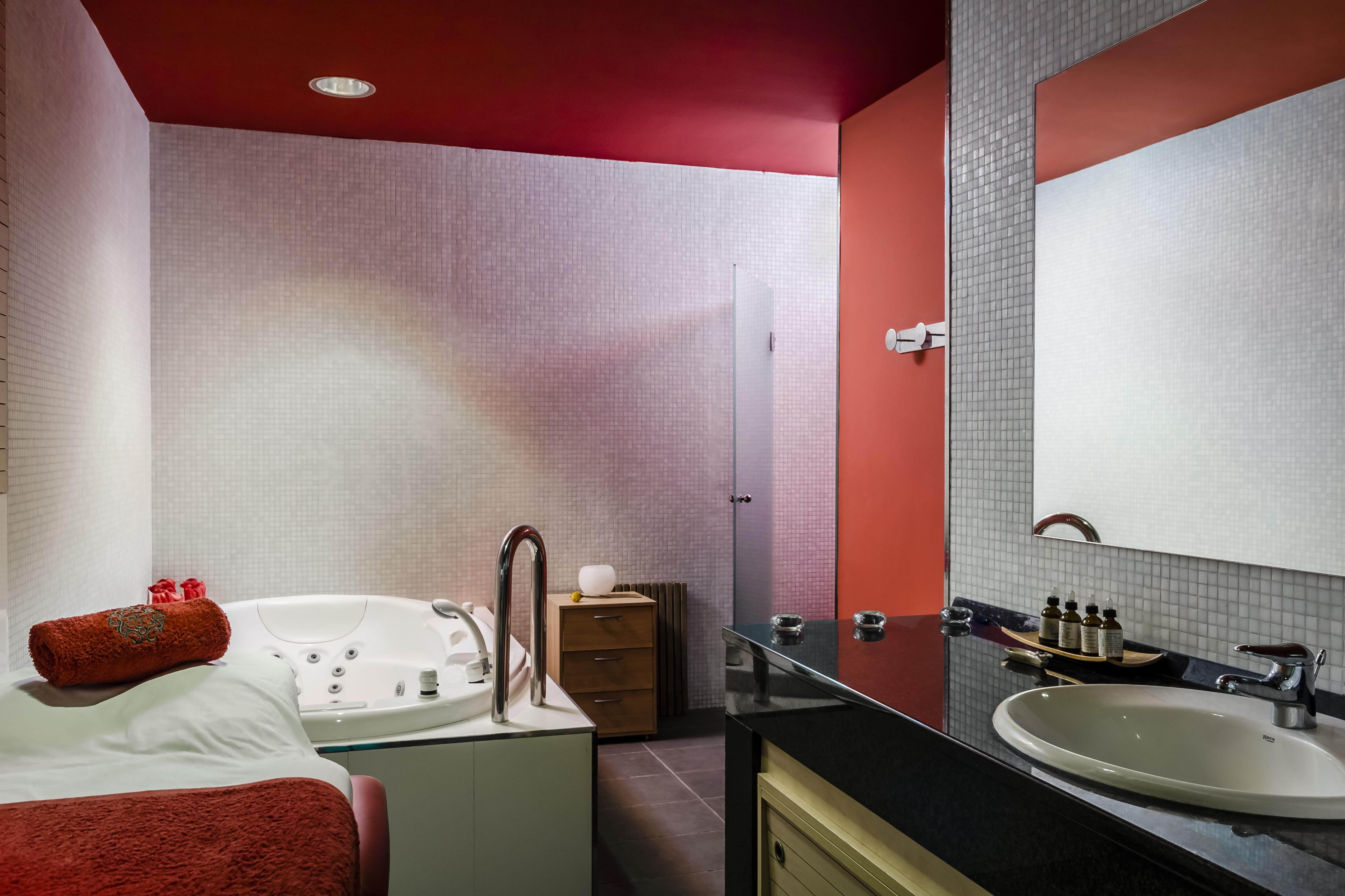 Hotel Eurostars Reina Felicia à Jaca Extérieur photo